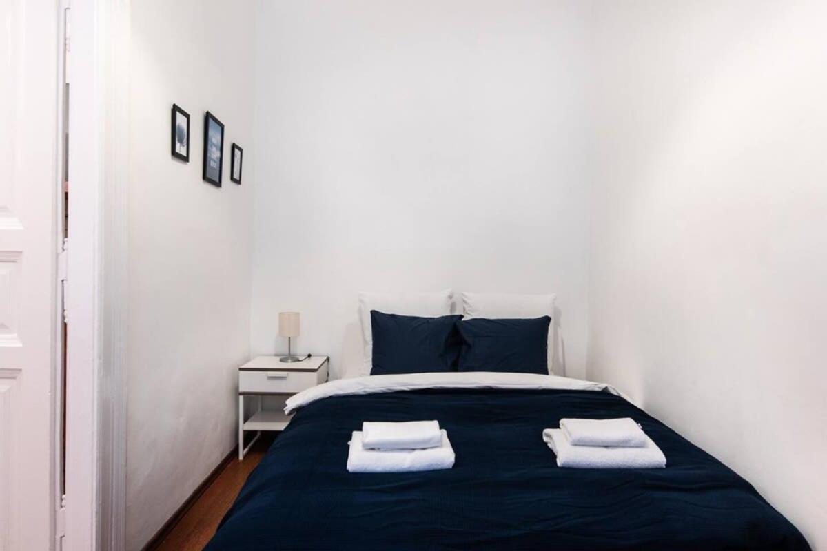Very Central Convenient Large Ac Place Budapest Ngoại thất bức ảnh